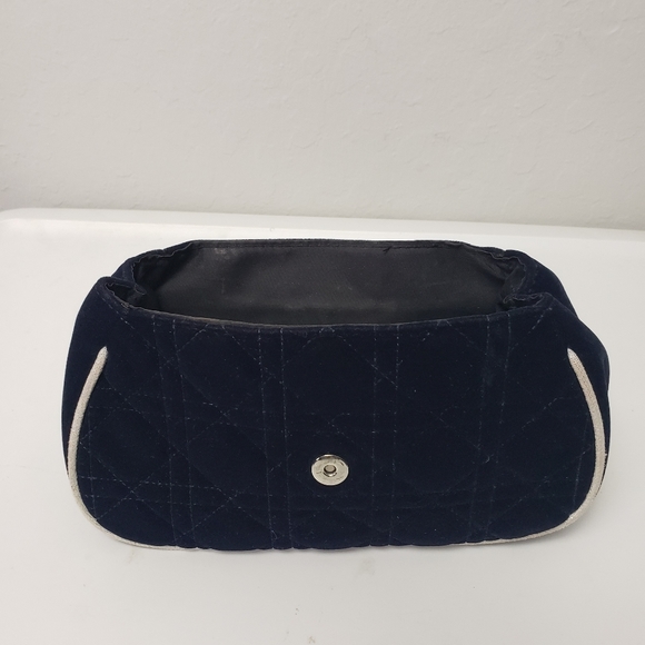 DIOR Cosmetic Bag - Picture 3 of 7